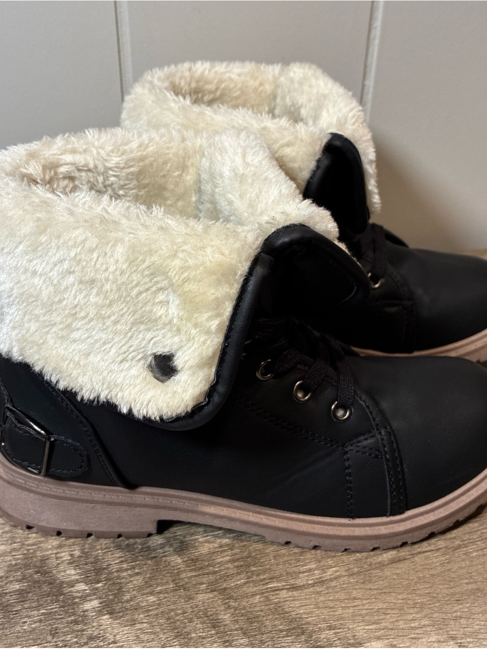 Olivia Miller Gorpcore Sherpa Lined Fashion Hiking Boots Sz 6 Black Preppy Y2K